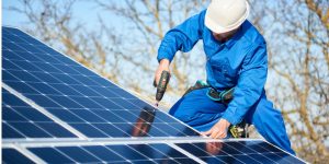 Installation Maintenance Panneaux Solaires Photovoltaïques à Job